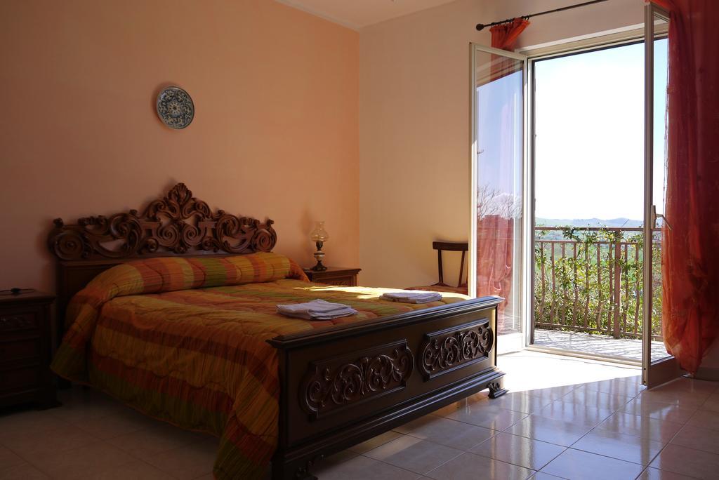 Casa Vacanze Laura Villa Caltanissetta Dış mekan fotoğraf